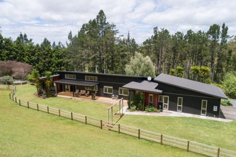 Photo of property in 37 Shirley Road, Waipapa, Kerikeri, 0295