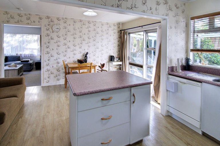 Photo of property in 43 South Belt, Solway, Masterton, 5810