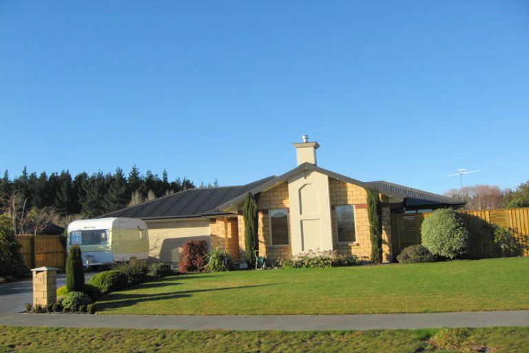 Photo of property in 16 Nautilus Place, Spencerville, Christchurch, 8083