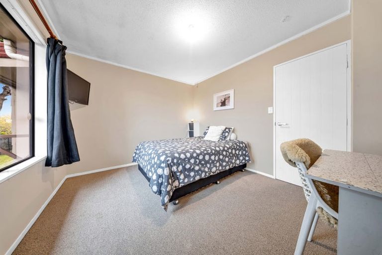 Photo of property in 5 Leven Lane, Totara Heights, Auckland, 2105