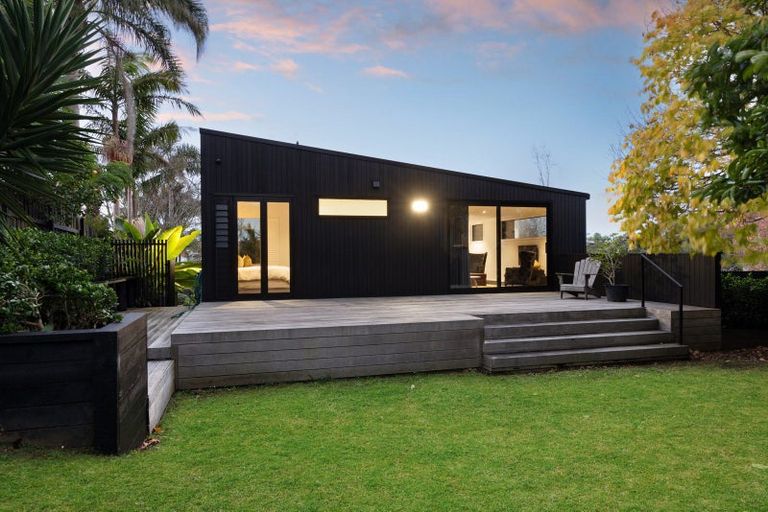 Photo of property in 9 Roxy Terrace, Glendowie, Auckland, 1071