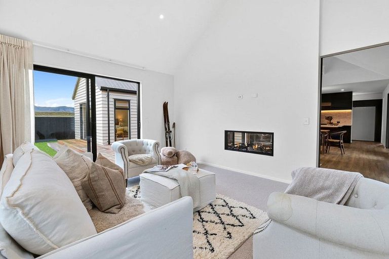 Photo of property in 39 Atkins Road, Luggate, Wanaka, 9382