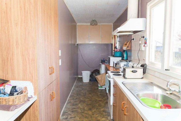 Photo of property in 24 Thyra Street, Dannevirke, 4930