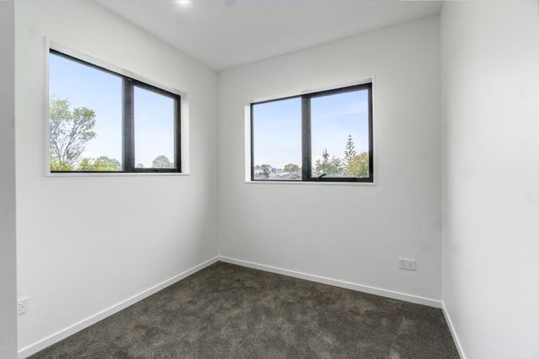 Photo of property in 34b Secretariat Place, Randwick Park, Auckland, 2105
