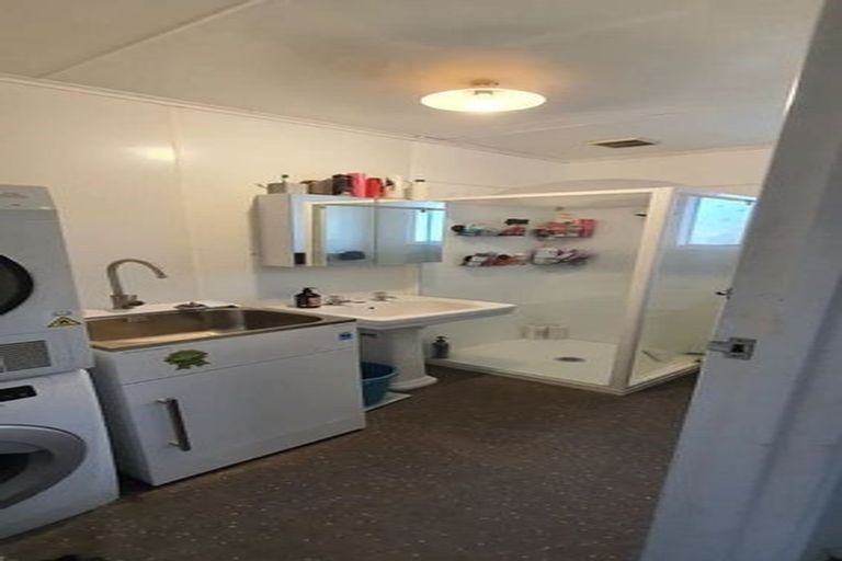 Photo of property in 6/13 Newnham Terrace, Upper Riccarton, Christchurch, 8041