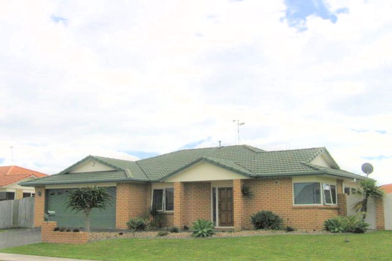 Photo of property in 66 Denny Hulme Drive, Mount Maunganui, 3116