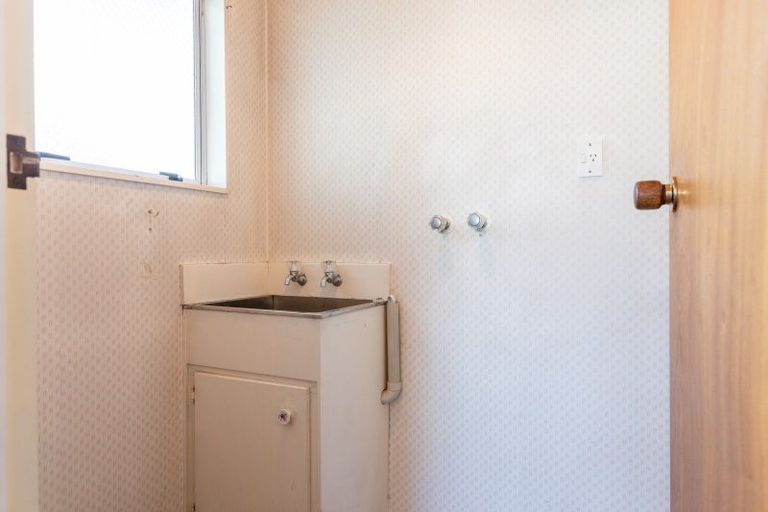 Photo of property in 46 Allardice Street, Dannevirke, 4930