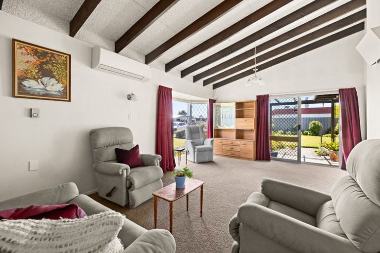 Photo of property in 2/46 Gloucester Street, Greenmeadows, Napier, 4112