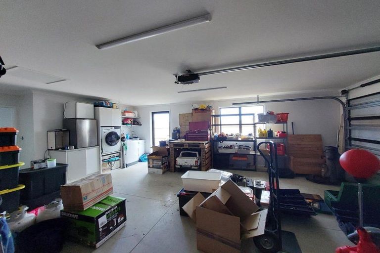 Photo of property in 32 County Drive, Hawera, 4610