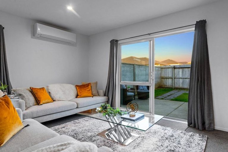 Photo of property in 35 Okawa Avenue, Papakura, 2110