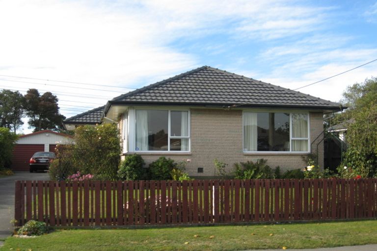 Photo of property in 22 Greenhurst Street, Sockburn, Christchurch, 8042