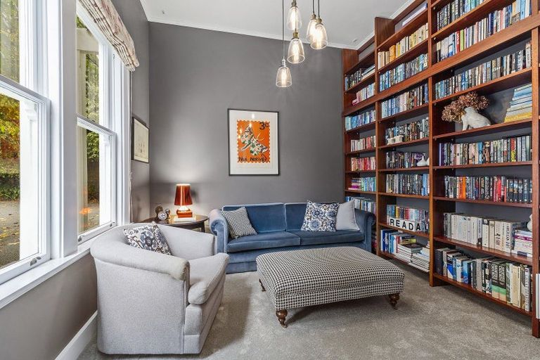 Photo of property in 1 Fancourt Street, Karori, Wellington, 6012