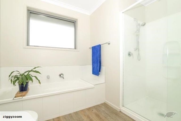 Photo of property in 36 Mortlake Heights, Pyes Pa, Tauranga, 3112