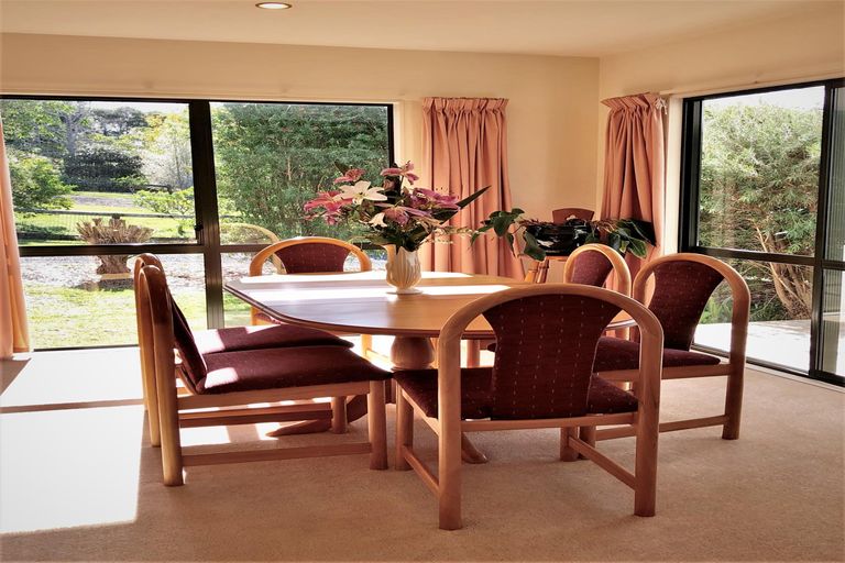 Photo of property in 96 Kemp Road, Kerikeri, 0230