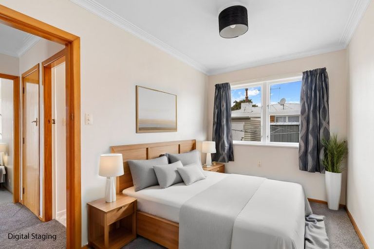 Photo of property in 34 Queenwood Road, Levin, 5510