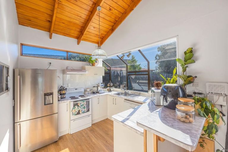 Photo of property in 258 Rangatira Road, Beach Haven, Auckland, 0626