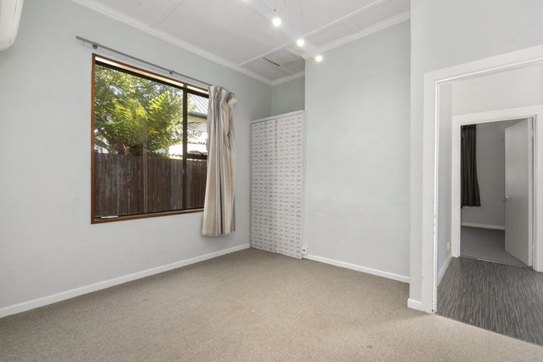 Photo of property in 10 Lochend Street, Musselburgh, Dunedin, 9013