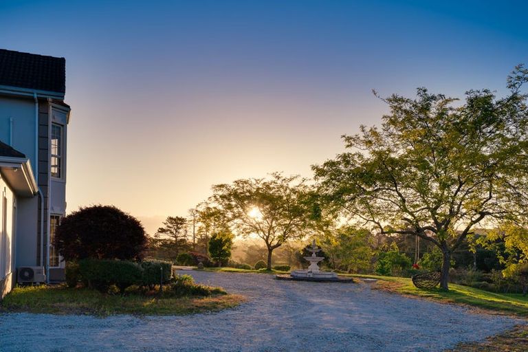 Photo of property in 470 Waitoki Road, Wainui, Silverdale, 0994