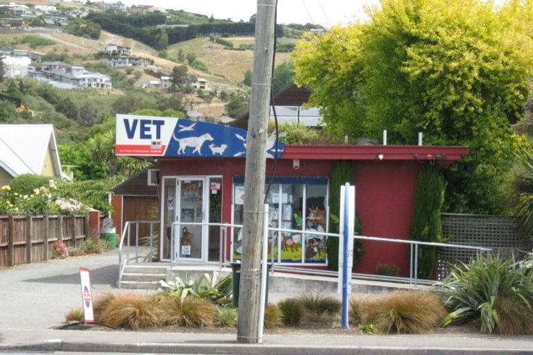 Photo of property in 2/180 Main Road, Redcliffs, Christchurch, 8081