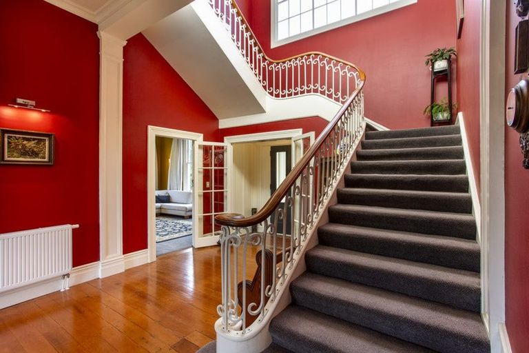 Photo of property in 26 Crosland Road, South Head, Helensville, 0874