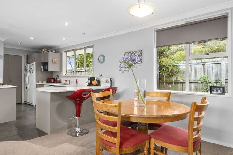 Photo of property in 17 Coach Road, Fairfield, Dunedin, 9018