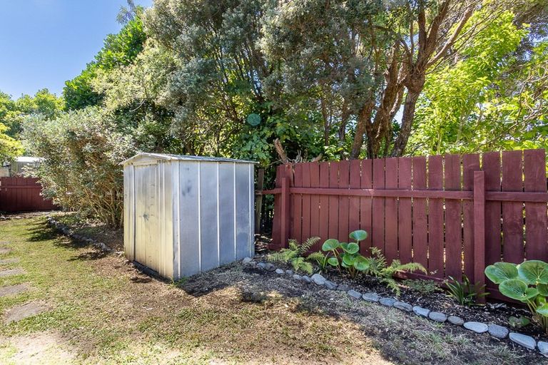 Photo of property in 169b Te Moana Road, Waikanae, 5036