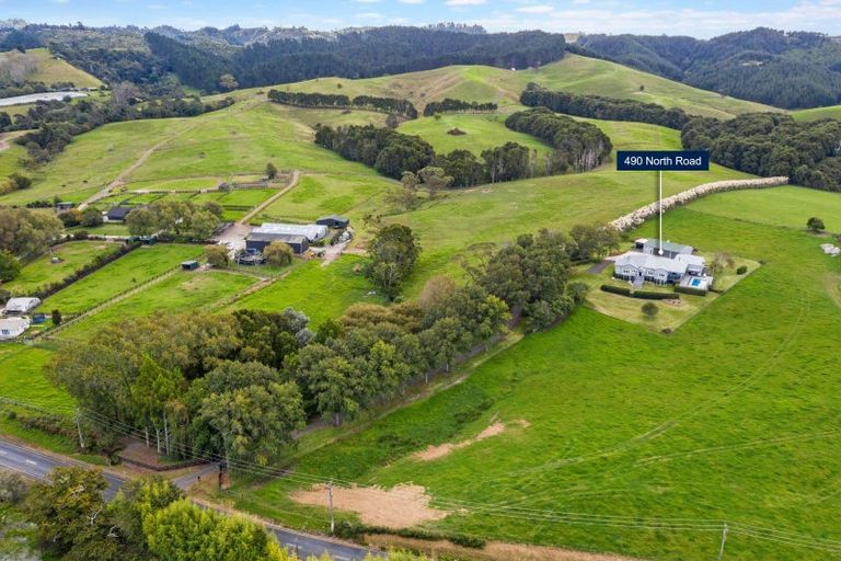 Photo of property in 490 North Road, Clevedon, Papakura, 2582