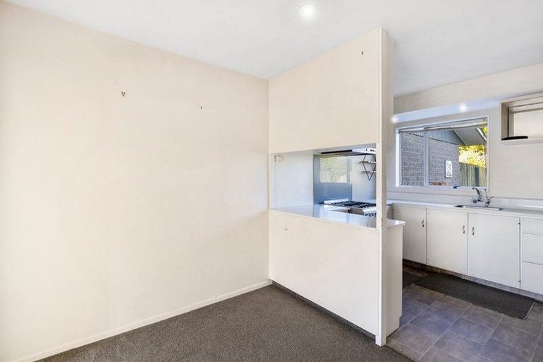 Photo of property in 3/11 Tuckers Road, Redwood, Christchurch, 8051