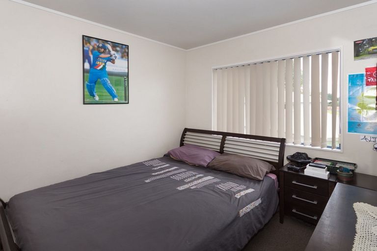 Photo of property in 518 Great South Road, Rosehill, Papakura, 2113