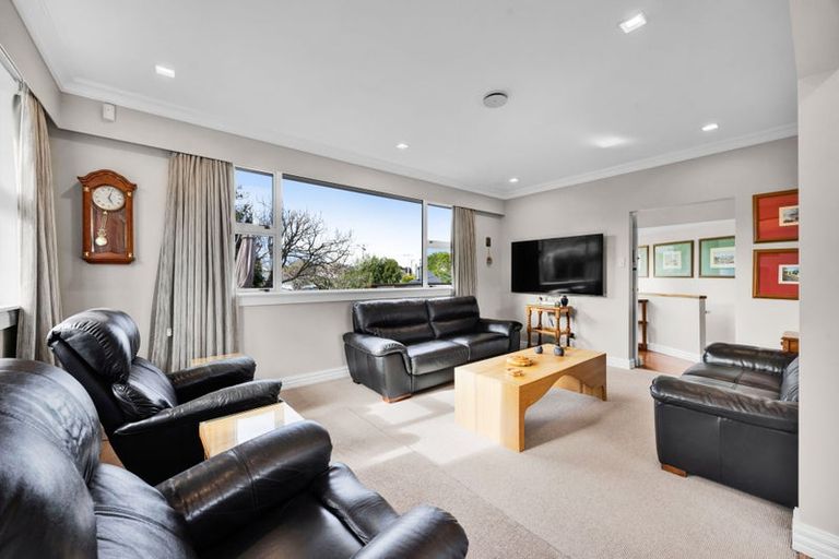 Photo of property in 7 Climie Crescent, Hawera, 4610