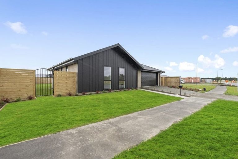Photo of property in 14 Falcons View Drive, Rolleston, 7615