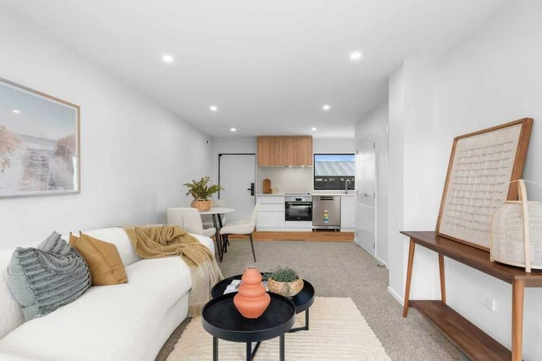 Photo of property in 6/64a Amyes Road, Hornby, Christchurch, 8042