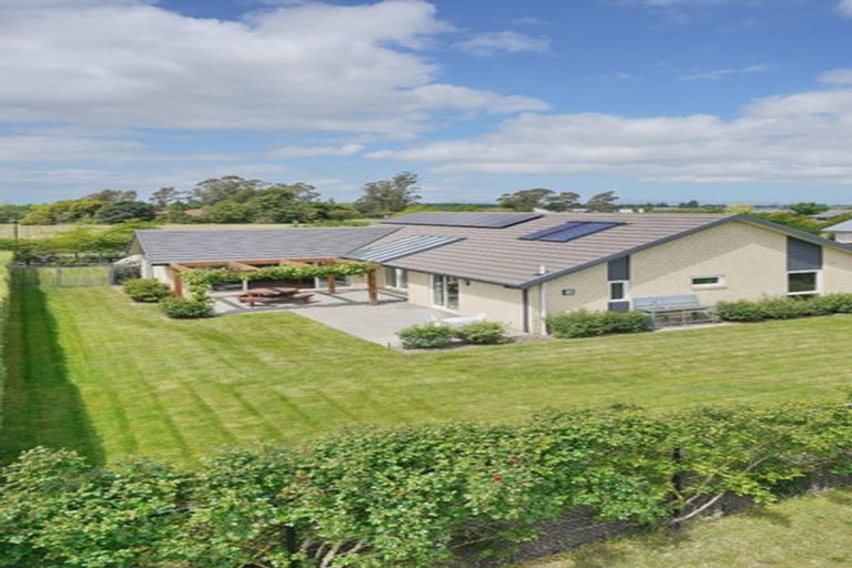 Photo of property in 34 Rotherham Drive, West Melton, 7618