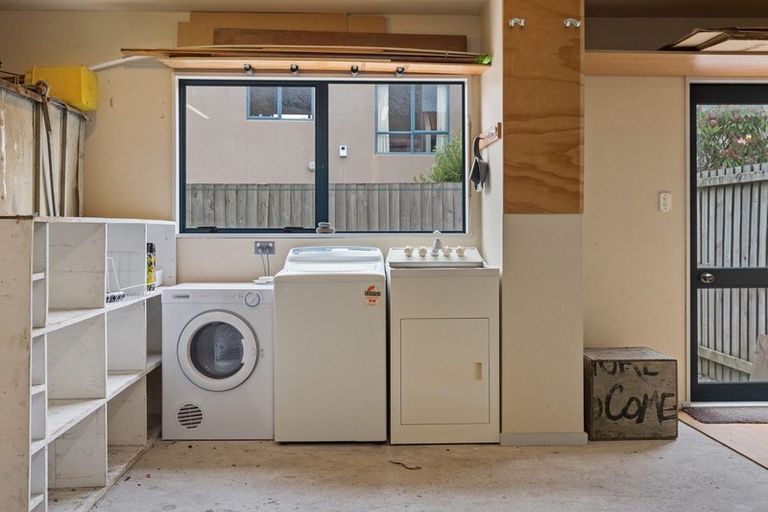 Photo of property in 2/274 Armagh Street, Christchurch Central, Christchurch, 8011