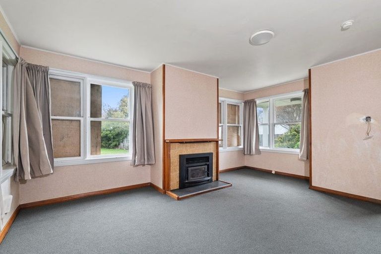 Photo of property in 8 Lyall Place, Bryndwr, Christchurch, 8053