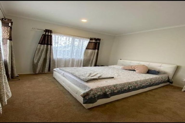 Photo of property in 15 Quattro Avenue, Flat Bush, Auckland, 2019