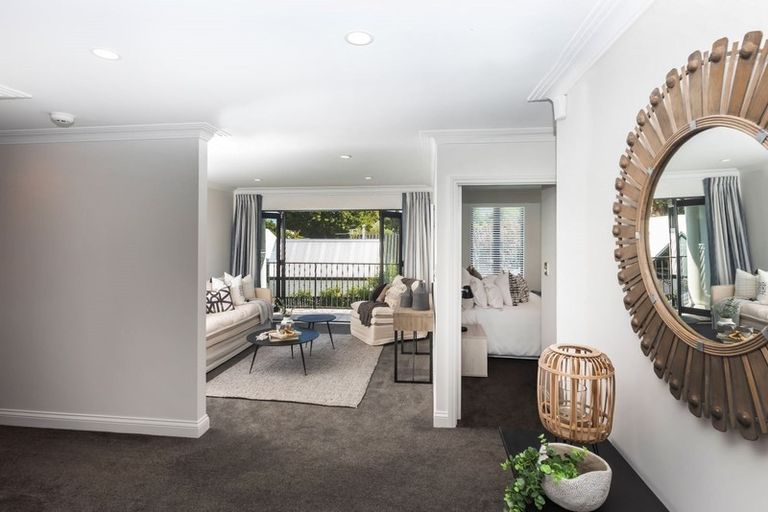 Photo of property in 16 Makora Street, Fendalton, Christchurch, 8041