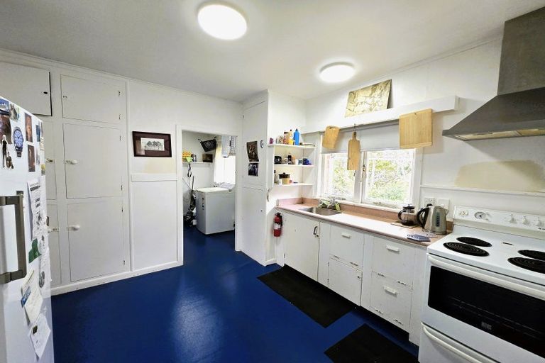 Photo of property in 42 Ford Road, Paparoa, Maungaturoto, 0583