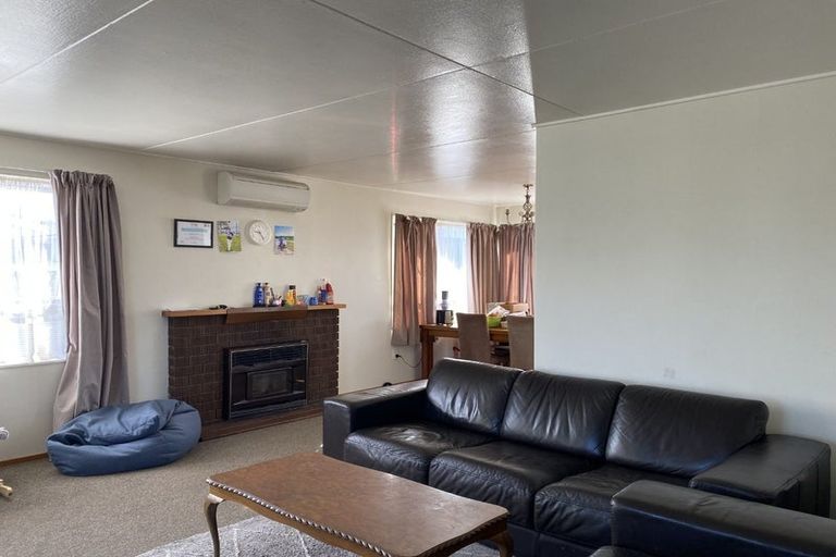 Photo of property in 2 Mount View Place, Waipukurau, 4200