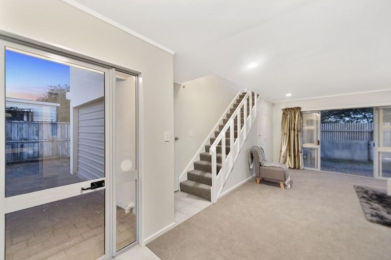 Photo of property in 140a Masters Avenue, Silverdale, Hamilton, 3216