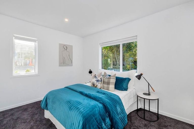 Photo of property in 414b Beach Road, Mairangi Bay, Auckland, 0630