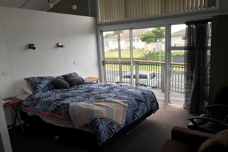 Photo of property in 89 Clawton Street, Westown, New Plymouth, 4310