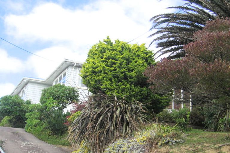 Photo of property in 56 Helston Road, Paparangi, Wellington, 6037