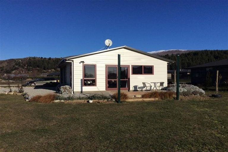 Photo of property in 40 Alice Burn Drive, Luggate, Cromwell, 9383