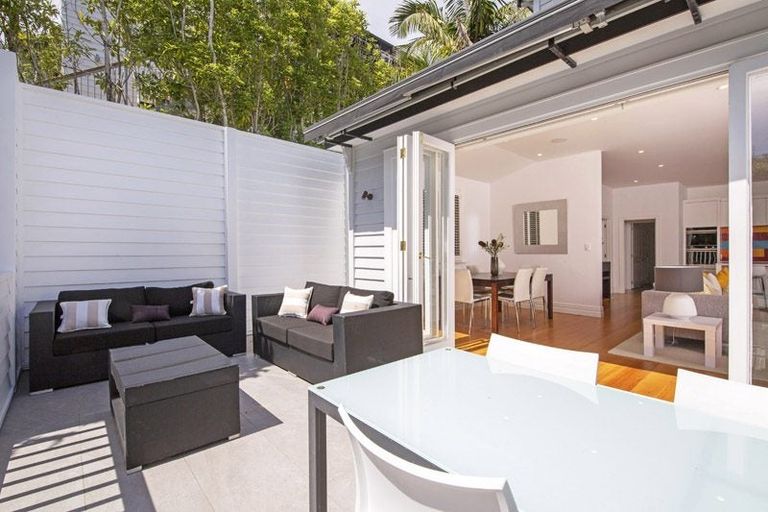 Photo of property in 11 Vine Street, Saint Marys Bay, Auckland, 1011