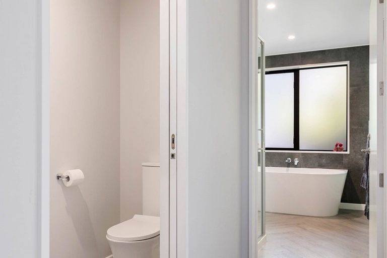 Photo of property in 24 Wineberry Avenue, Amberley, 7410