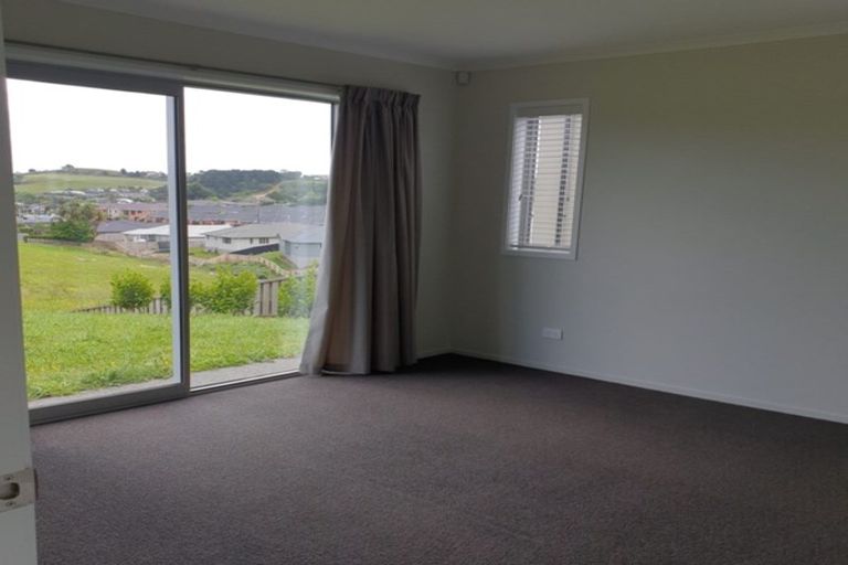 Photo of property in 53 Anselmi Ridge Road, Pukekohe, 2120