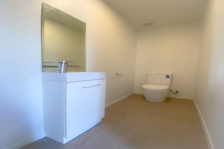 Photo of property in 7 Apple Lane, Henderson, Auckland, 0610