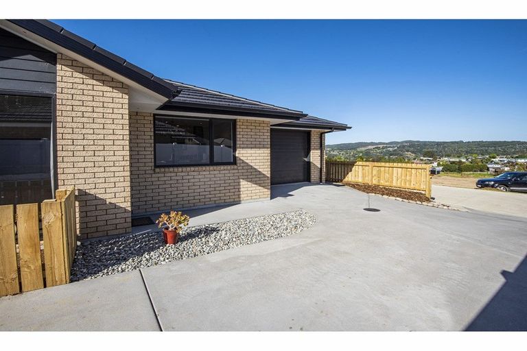 Photo of property in 2 Suncrest Lane, Port Whangarei, Whangarei, 0110