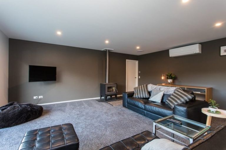 Photo of property in 16 Sarges Way, Lake Hawea, Wanaka, 9382